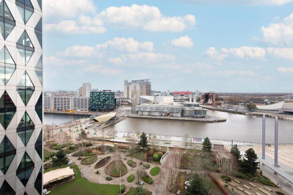 Stylish Mediacity 2Bed, Sleeps 6, Amazing Views Manchester Exterior foto