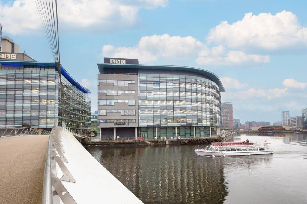 Stylish Mediacity 2Bed, Sleeps 6, Amazing Views Manchester Exterior foto