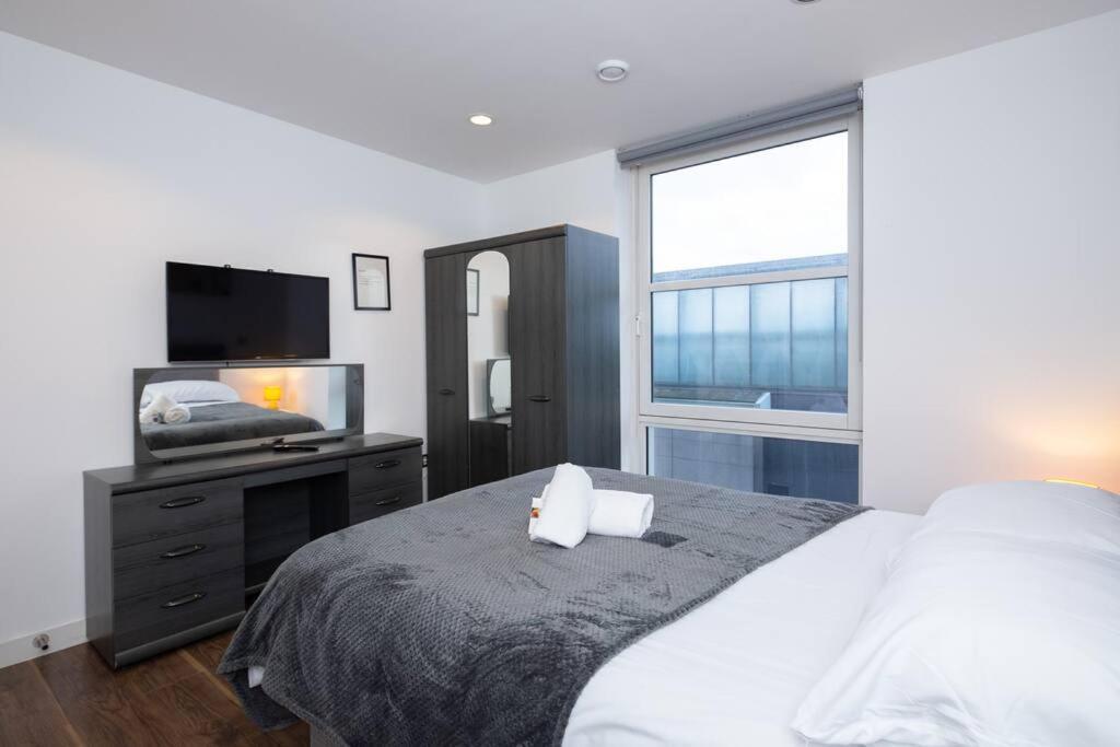 Stylish Mediacity 2Bed, Sleeps 6, Amazing Views Manchester Exterior foto