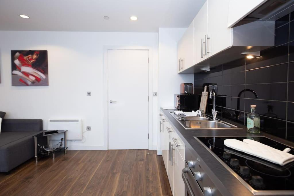 Stylish Mediacity 2Bed, Sleeps 6, Amazing Views Manchester Exterior foto