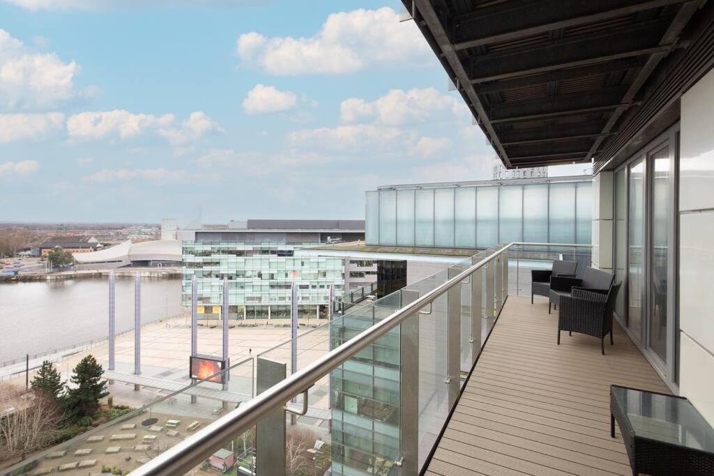 Stylish Mediacity 2Bed, Sleeps 6, Amazing Views Manchester Exterior foto
