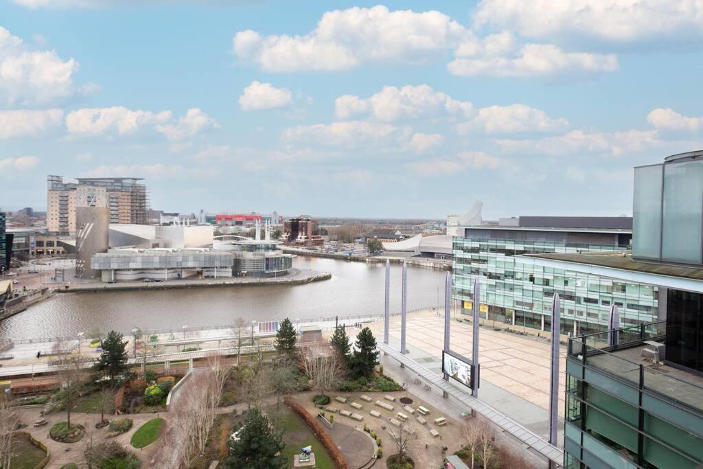 Stylish Mediacity 2Bed, Sleeps 6, Amazing Views Manchester Exterior foto